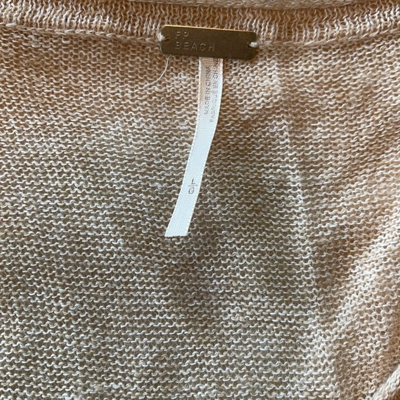 Free People Beach Sweater Tunic/Beach Coverup - Picture 3 of 6